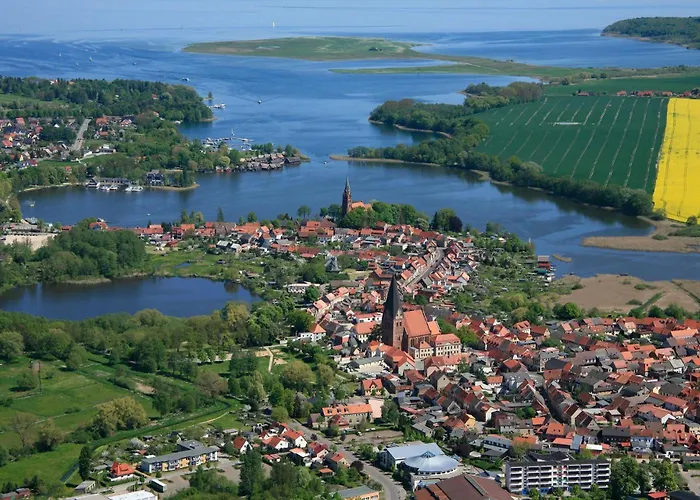 Unter Den Kiefern 93 Röbel